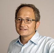 Joan Lluis Zamora Doctor Arquitecto Director del Departamento de Construcciones Arquitect�nicas I de la Universidad Polit�cnica de Catalu�a